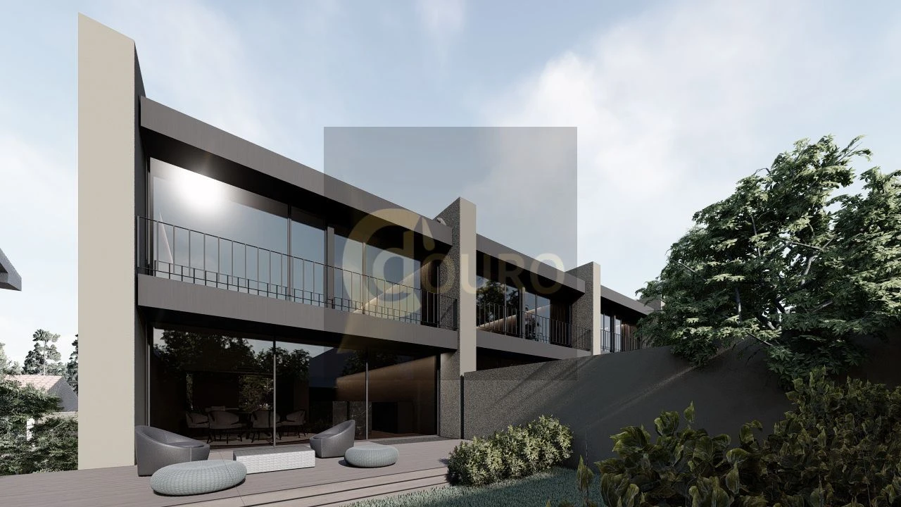 Moradia T3 para Venda em Fânzeres e São Pedro da Cova Foto 1