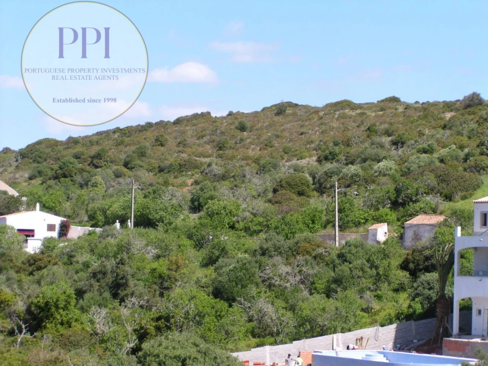 Terreno para Venda em Budens Foto 3