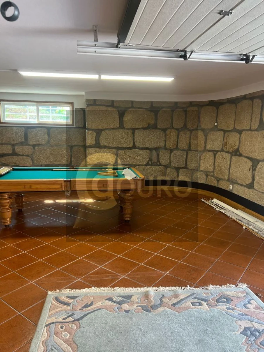 Moradia T5 para Venda em Cidade da Maia Foto 7