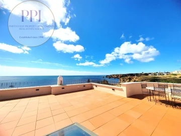 Moradia T8 para Venda em Lagos (São Sebastião e Santa Maria)