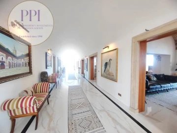 Moradia T8 para Venda em Lagos (São Sebastião e Santa Maria)