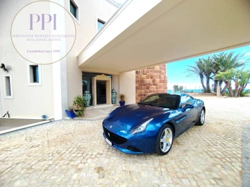 Moradia T8 para Venda em Lagos (São Sebastião e Santa Maria)
