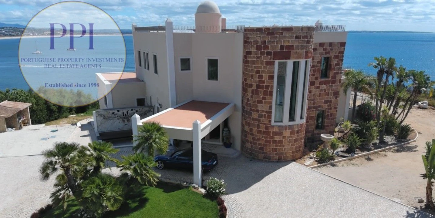 Moradia T8 para Venda em Lagos (São Sebastião e Santa Maria) Foto 3