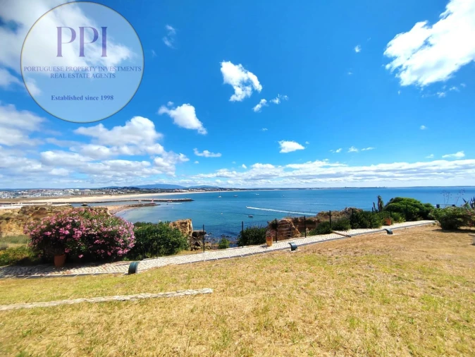 Moradia T8 para Venda em Lagos (São Sebastião e Santa Maria) Foto 5