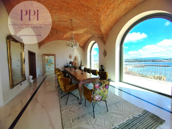 Moradia T8 para Venda em Lagos (São Sebastião e Santa Maria) Foto 16