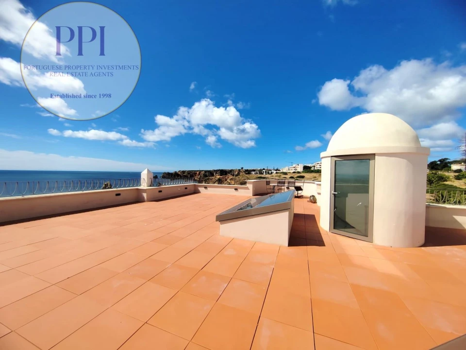 Moradia T8 para Venda em Lagos (São Sebastião e Santa Maria) Foto 47