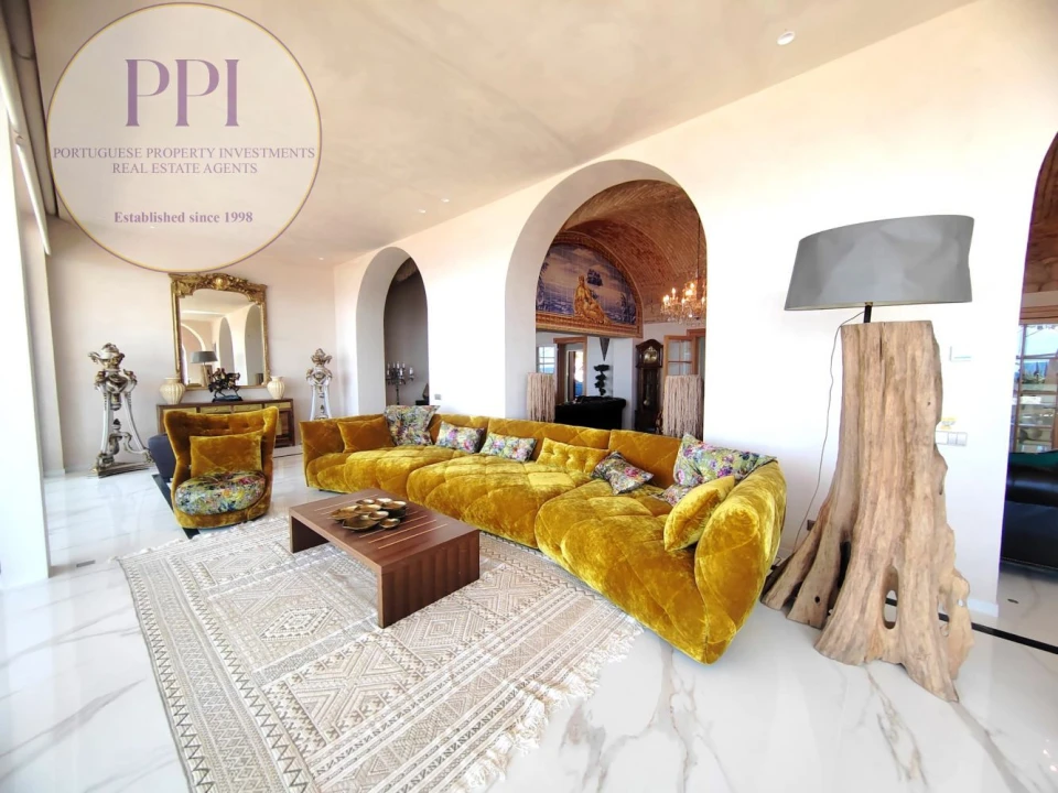 Moradia T8 para Venda em Lagos (São Sebastião e Santa Maria) Foto 9