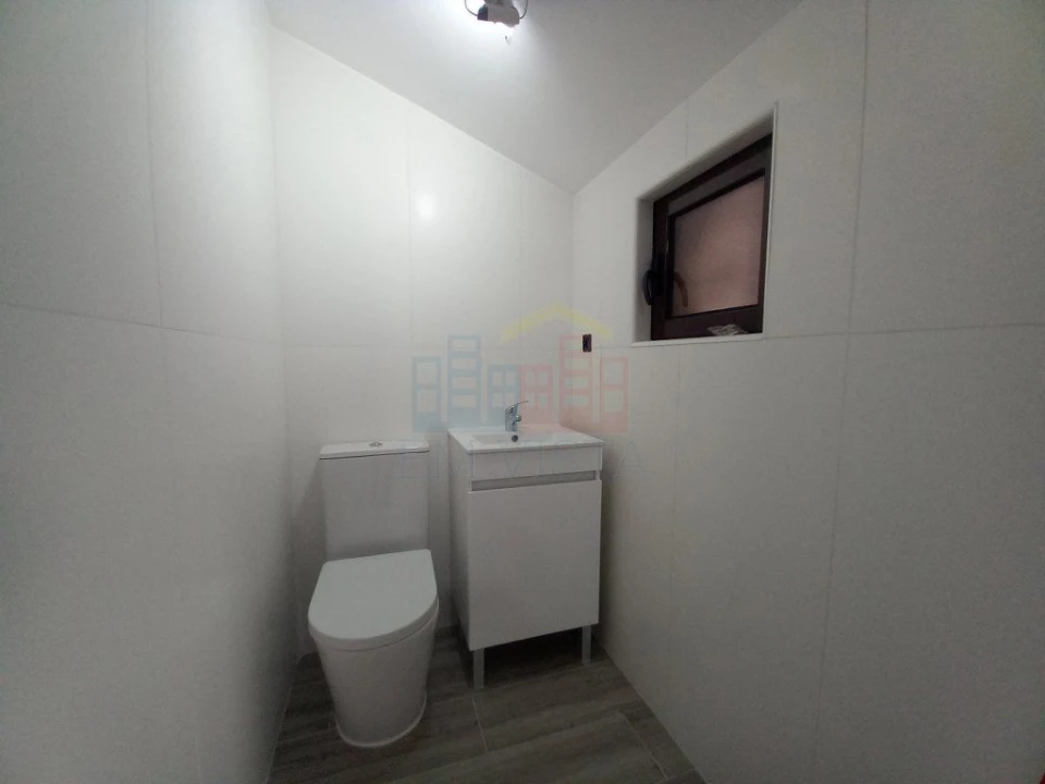 Apartamento T3 para Venda em Costa da Caparica Foto 24