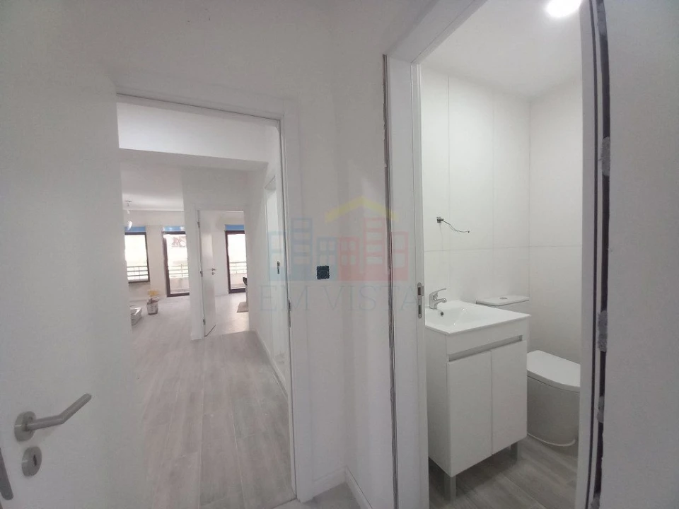 Apartamento T3 para Venda em Costa da Caparica Foto 17