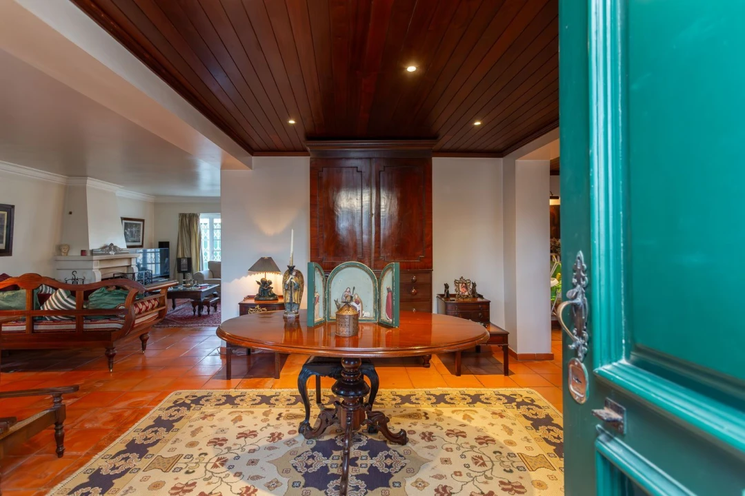 Moradia T4 para Venda em Algueirão-Mem Martins Foto 4