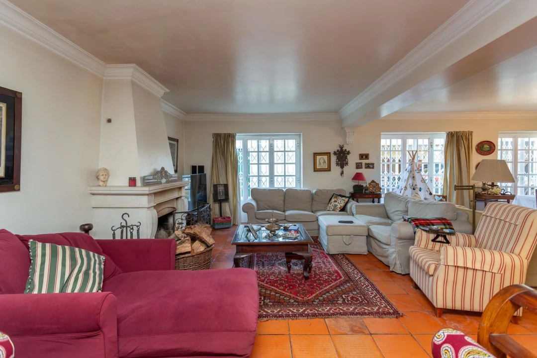 Moradia T4 para Venda em Algueirão-Mem Martins Foto 8