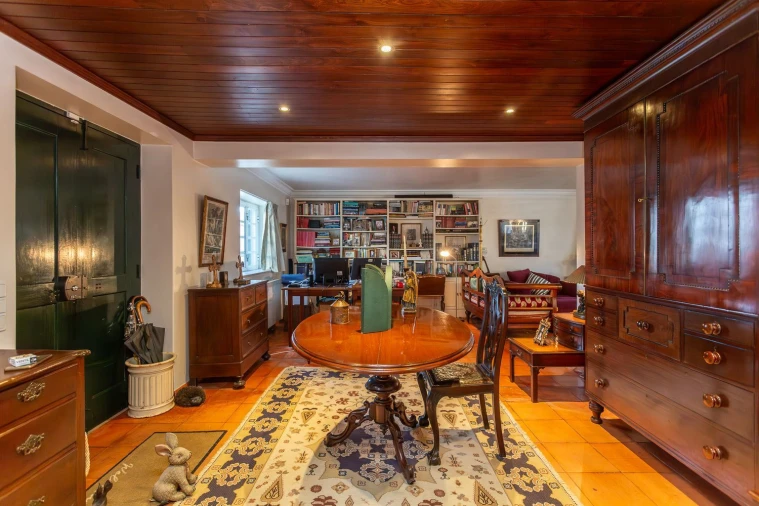 Moradia T4 para Venda em Algueirão-Mem Martins Foto 3