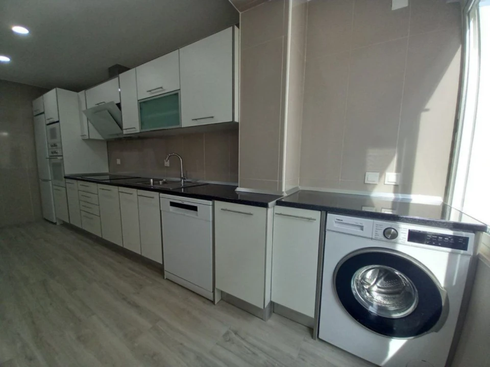 Apartamento T2 para Venda em Ericeira Foto 4
