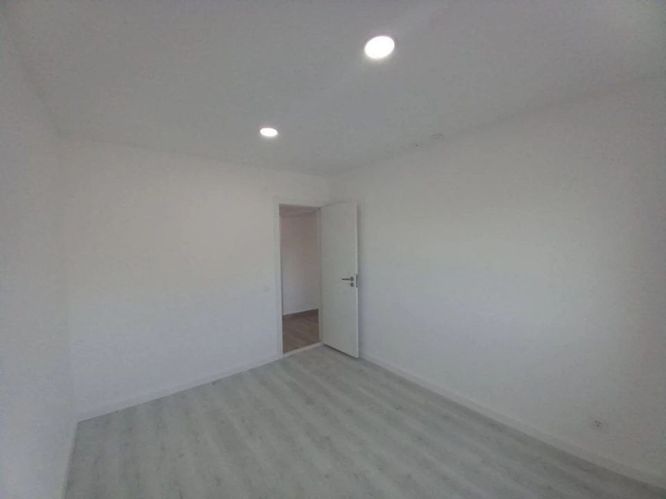 Apartamento T2 para Venda em Ericeira Foto 9