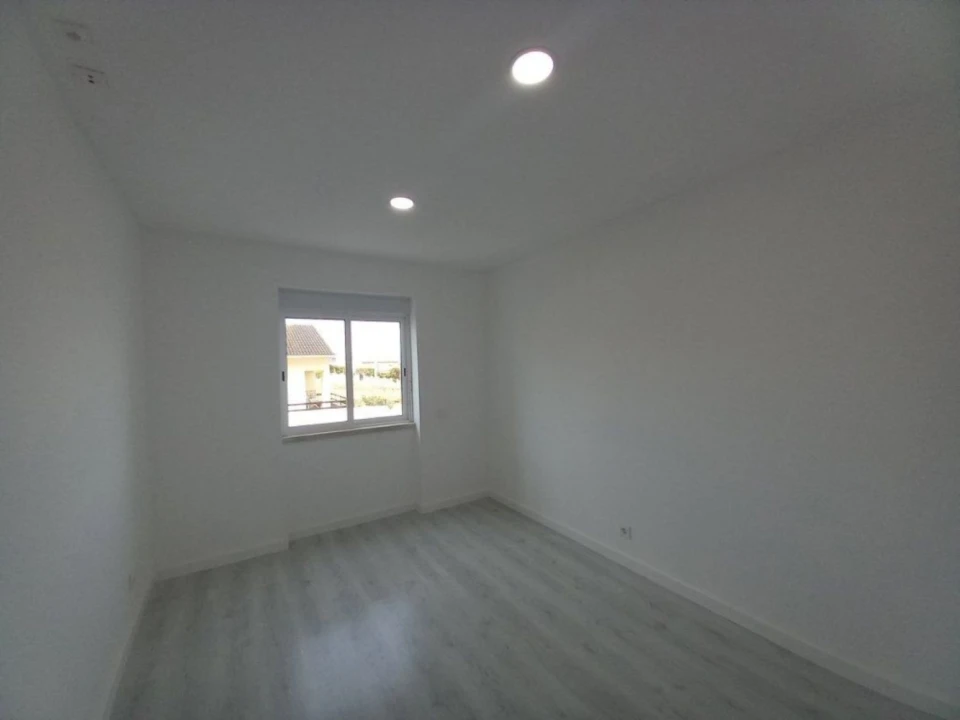Apartamento T2 para Venda em Ericeira Foto 10