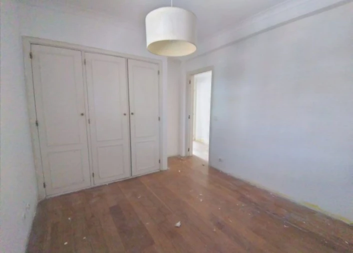 Moradia T6 para Venda em Rio de Mouro Foto 16