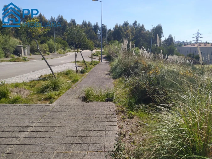 Terreno para Venda em Alfena Foto 12