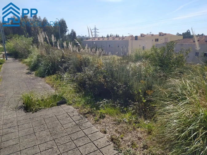 Terreno para Venda em Alfena Foto 10