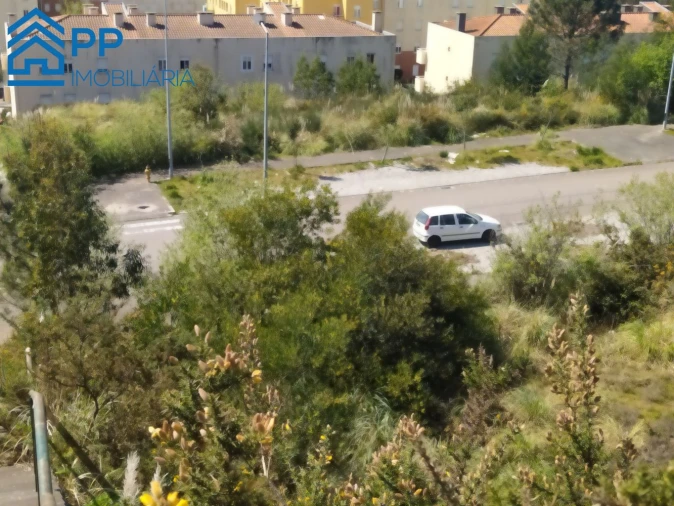 Terreno para Venda em Alfena Foto 3
