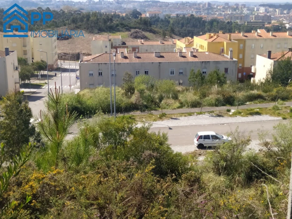 Terreno para Venda em Alfena Foto 1