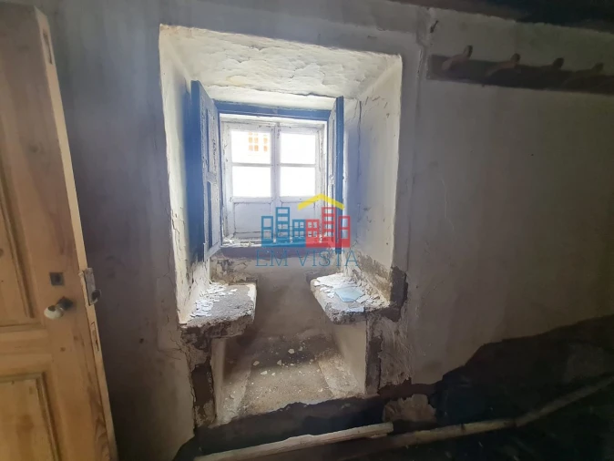 Moradia T5 para Venda em Rosmaninhal Foto 4