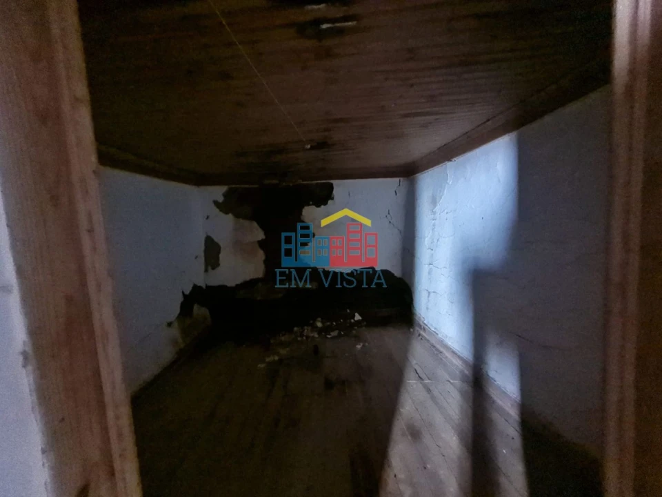 Moradia T5 para Venda em Rosmaninhal Foto 29