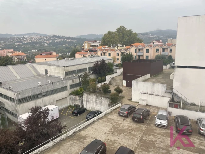 Apartamento T5 para Venda em Amarante (São Gonçalo), Madalena, Cepelos e Gatão Foto 2