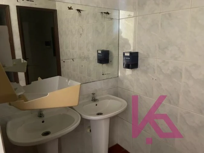 Loja para Venda em Fregim Foto 13