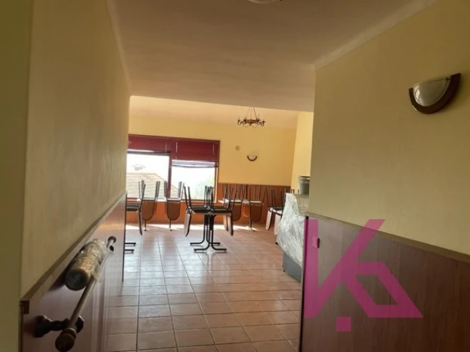 Loja para Venda em Fregim Foto 3