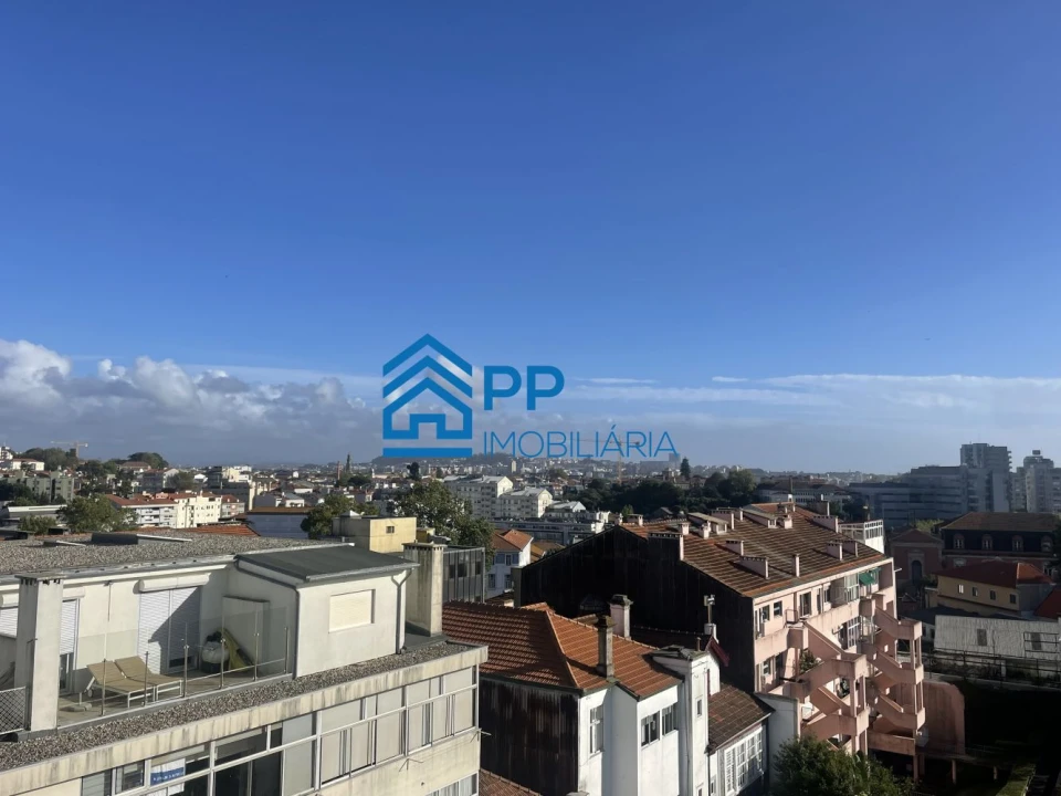 Apartamento T4 para Venda em Cedofeita, Santo Ildefonso, Sé, Miragaia, São Nicolau e Vitória Foto 54