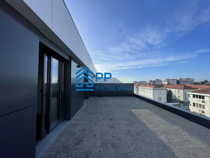 Apartamento T4 para Venda em Cedofeita, Santo Ildefonso, Sé, Miragaia, São Nicolau e Vitória Foto 51