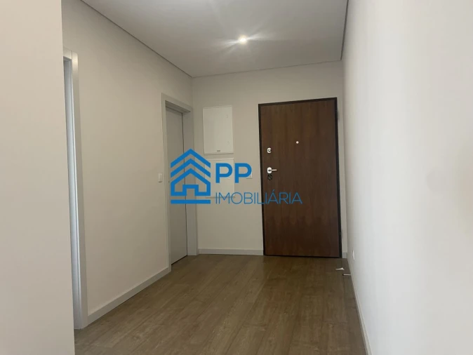 Apartamento T4 para Venda em Cedofeita, Santo Ildefonso, Sé, Miragaia, São Nicolau e Vitória Foto 46