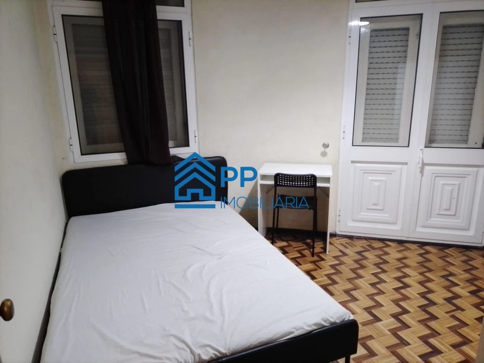 Apartamento T3 para Venda em Paranhos Foto 8