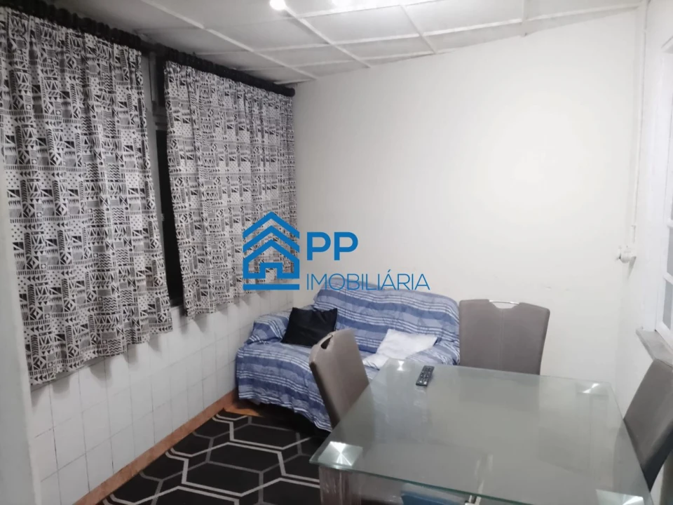 Apartamento T3 para Venda em Paranhos Foto 3
