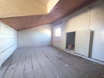 Apartamento T4 para Venda em Alcantara