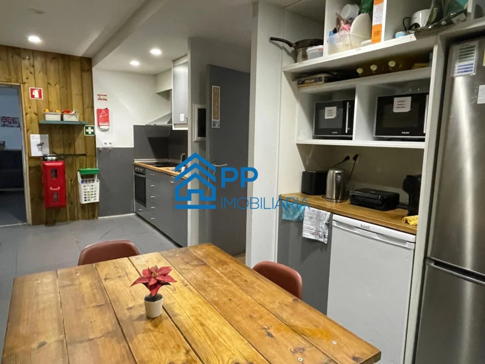 Moradia T10 para Venda em São Mamede de Infesta e Senhora da Hora Foto 9