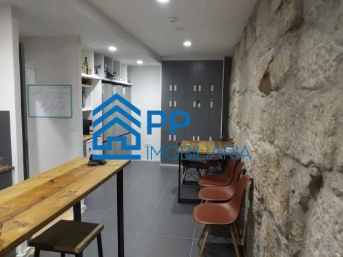 Moradia T10 para Venda em São Mamede de Infesta e Senhora da Hora Foto 8