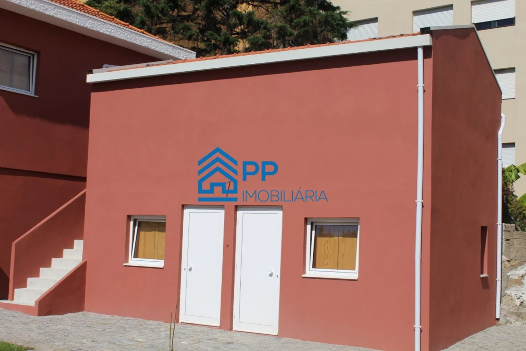 Moradia T10 para Venda em São Mamede de Infesta e Senhora da Hora Foto 28