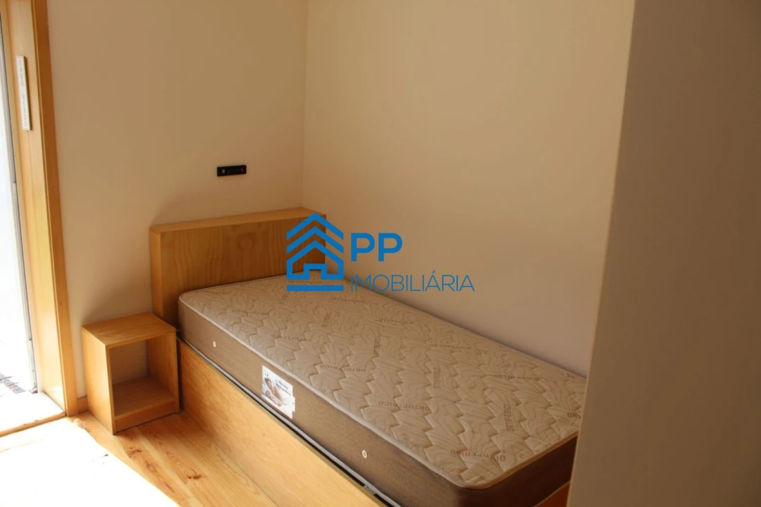 Moradia T10 para Venda em São Mamede de Infesta e Senhora da Hora Foto 43