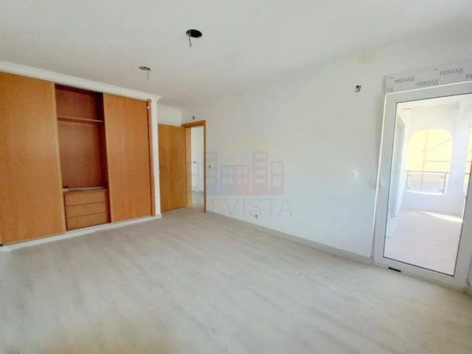 Moradia T3 para Venda em Amora Foto 12