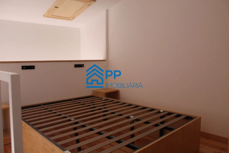 Loja para Venda em São Mamede de Infesta e Senhora da Hora Foto 40