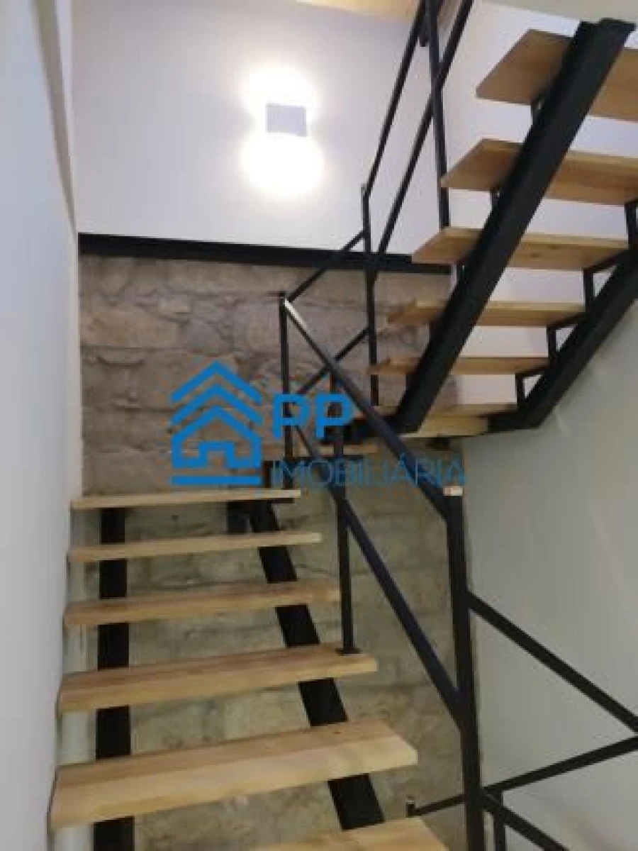 Loja para Venda em São Mamede de Infesta e Senhora da Hora Foto 15