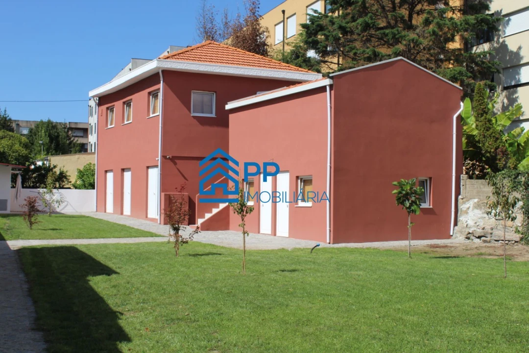 Loja para Venda em São Mamede de Infesta e Senhora da Hora Foto 25