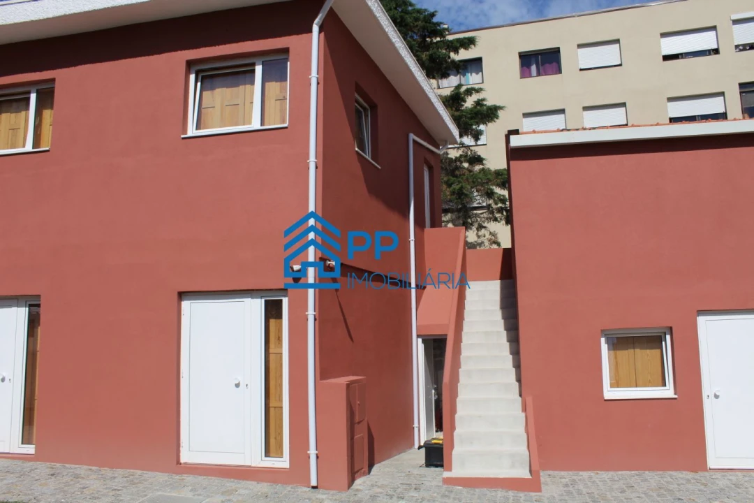 Loja para Venda em São Mamede de Infesta e Senhora da Hora Foto 31