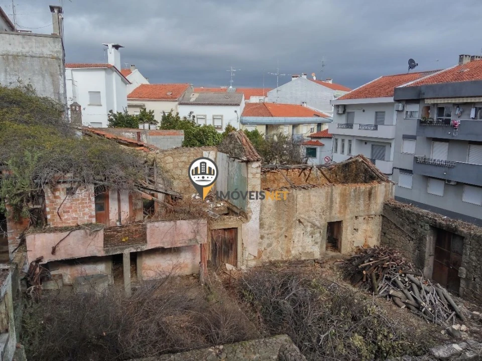 Moradia T6 para Venda em Castelo Branco Foto 3