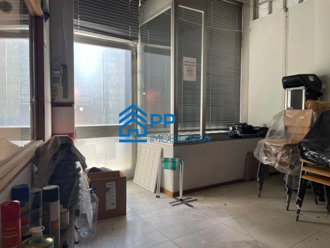 Loja para Arrendamento em Cedofeita, Santo Ildefonso, Sé, Miragaia, São Nicolau e Vitória Foto 25