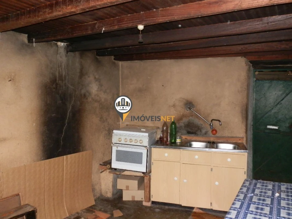 Moradia T2 para Venda em Janeiro de Cima e Bogas de Baixo Foto 6