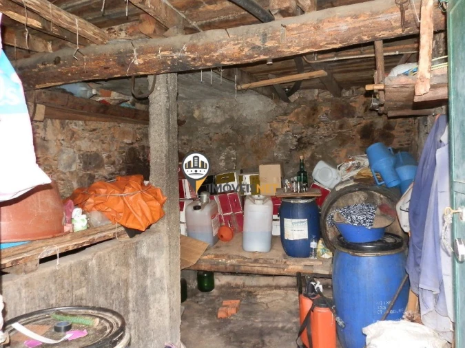 Moradia T2 para Venda em Janeiro de Cima e Bogas de Baixo Foto 8