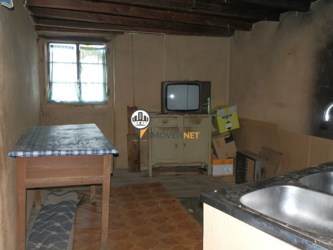 Moradia T2 para Venda em Janeiro de Cima e Bogas de Baixo Foto 5