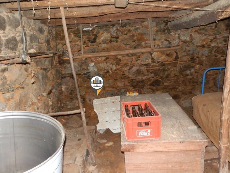 Moradia T2 para Venda em Janeiro de Cima e Bogas de Baixo Foto 11